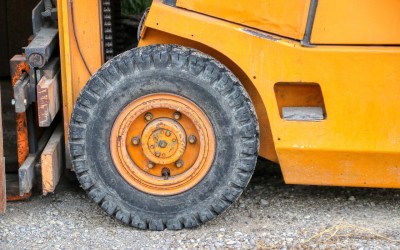 Elektro statt Diesel: Lohnt sich der Umstieg bei Staplerflotte?